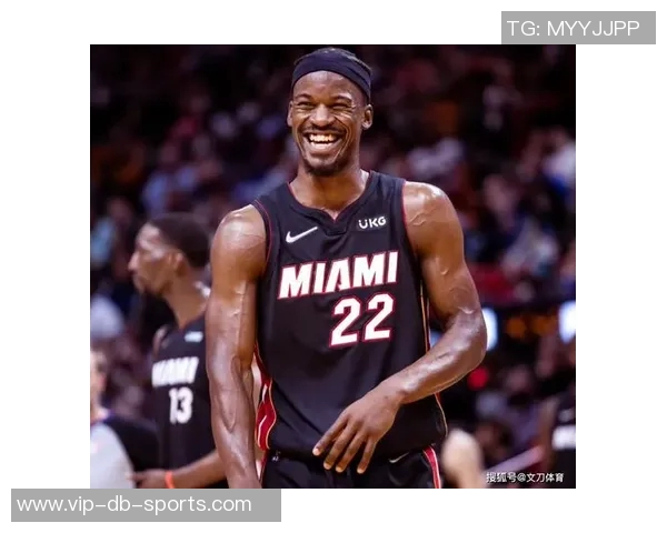 巴特勒半场表现抢眼17分钟内贡献12分2板3助2断展现强大杀伤力 巴特勒半场表现抢眼17分钟内贡献12分2板3助2断展现强大杀伤力