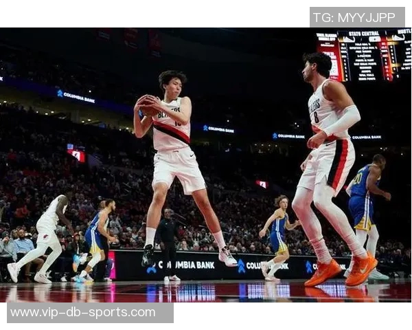 拓记:开拓者首战森林狼或启用小个阵容杨瀚森预计替补出战15分钟 拓记:开拓者首战森林狼或启用小个阵容杨瀚森预计替补出战15分钟