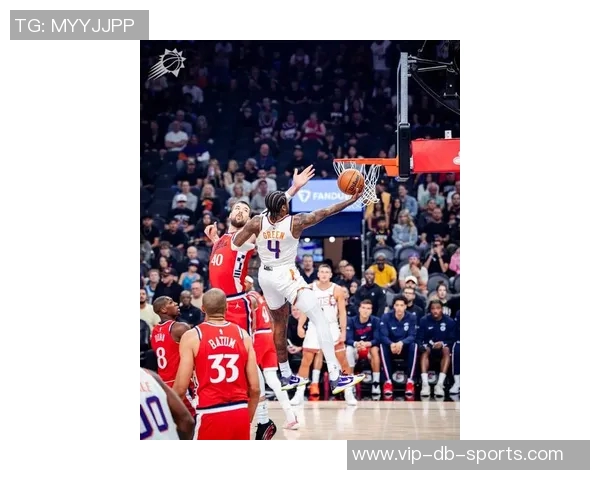 杰伦布朗本赛季表现惊艳已六度得分30东部球员中独领风骚 杰伦布朗本赛季表现惊艳已六度得分30东部球员中独领风骚