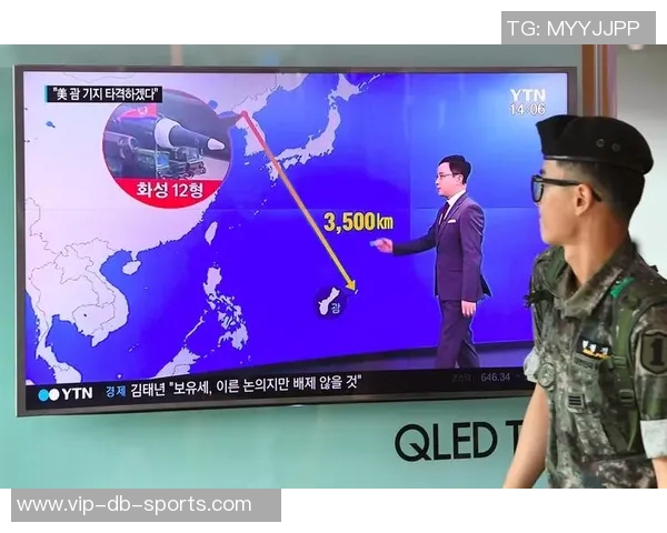 今日趣图：斯洛特巧妙安排小队出战主力难敌的幽默瞬间