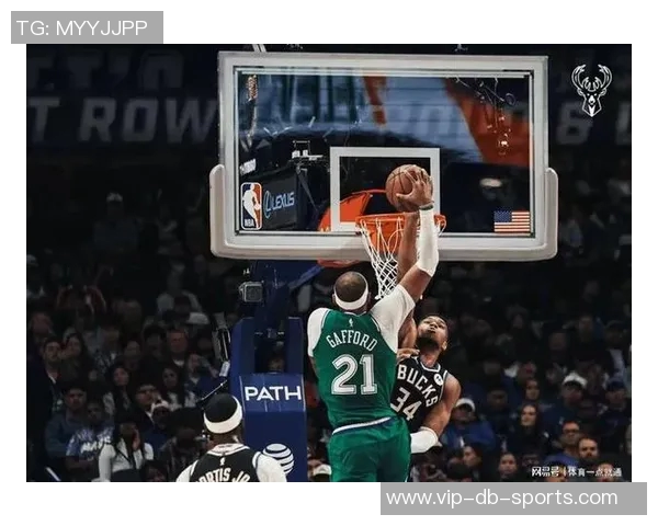 弗拉格感激加福德的支持与建议共同进步的篮球伙伴关系 弗拉格感激加福德的支持与建议共同进步的篮球伙伴关系