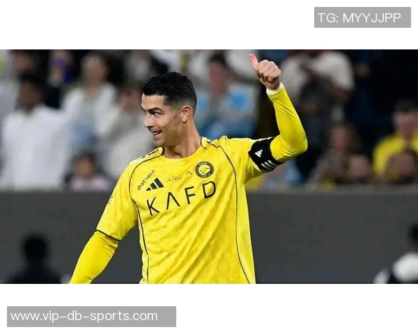 C罗56分钟内闪耀全场传射建功并造点成功点射下场离开